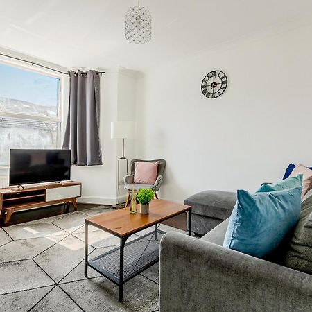 Bright 2Br Flat, Forest Gate, East 런던 외부 사진