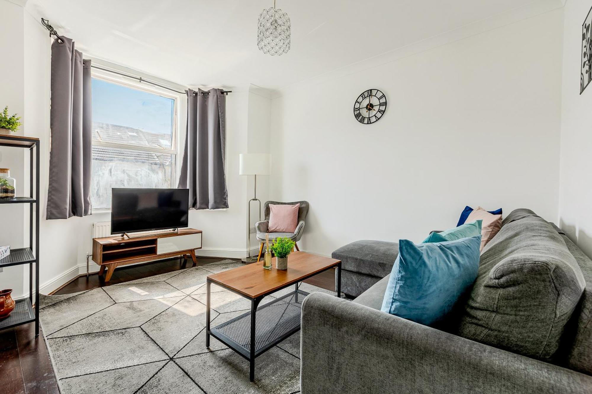 Bright 2Br Flat, Forest Gate, East 런던 외부 사진